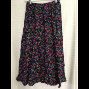 Spring maternity skirt